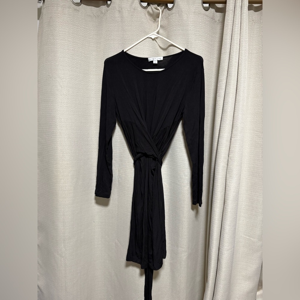 Amour vert black tie dress long sleeve